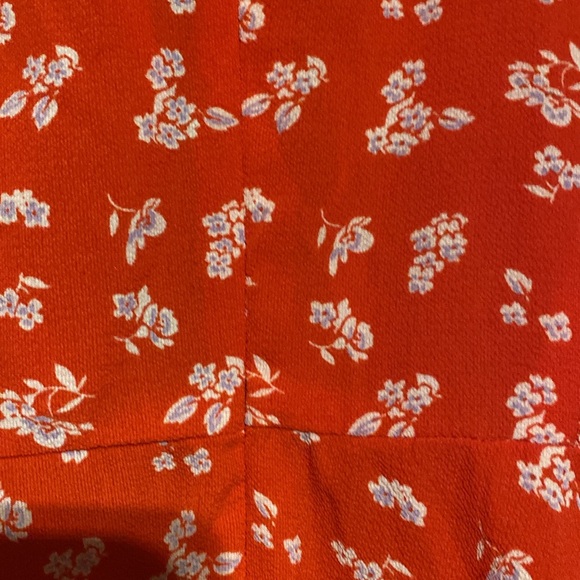 Women’s red dress nice flowy dress - Picture 6 of 6